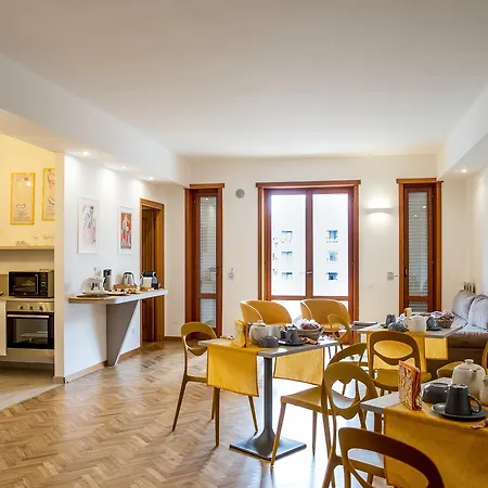 Novantanove レッチェ