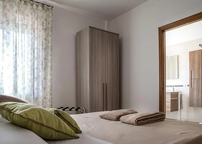 Novantanove Bed & Breakfast 4*